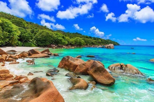 Least-Crowded-Season-in-Seychelles